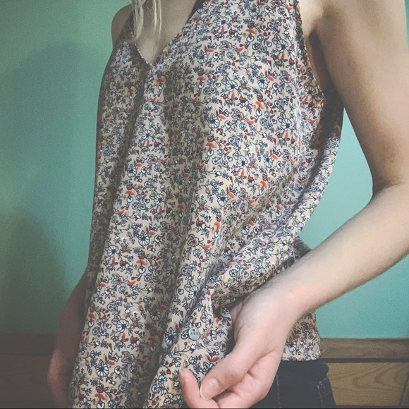 Abercrombie & Fitch floral tank top - Picture 1 of 6